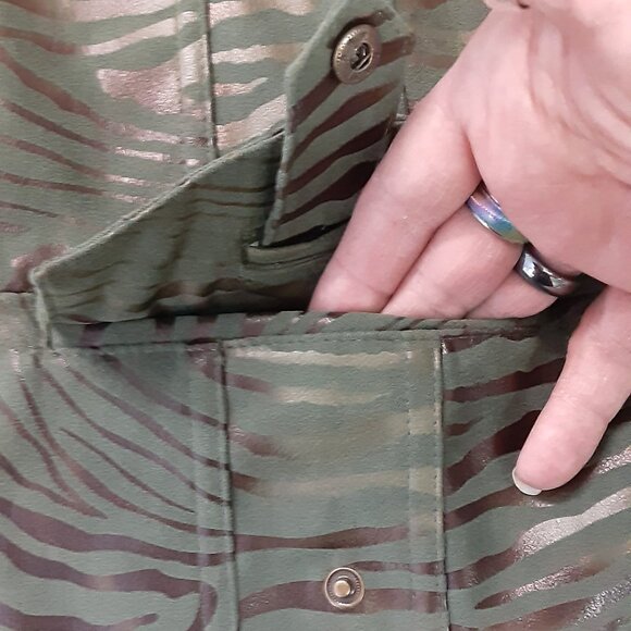 Southern Lady Jacket Size 16, Animal Print, Long Sleeve, Pockets, Shoulder pads - Picture 11 of 12